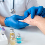 skin-allergy-person-Banner